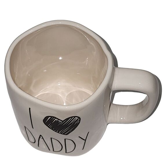 Rae Dunn I LOVE DADDY Embossed Ceramic Coffee Mug 16 Oz Ivory - Picture 4 of 8